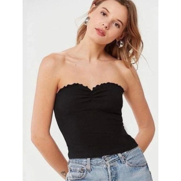 Urban Outfitters Tops - UO CINCHED FRNT RIBBED TU WINE/BORD